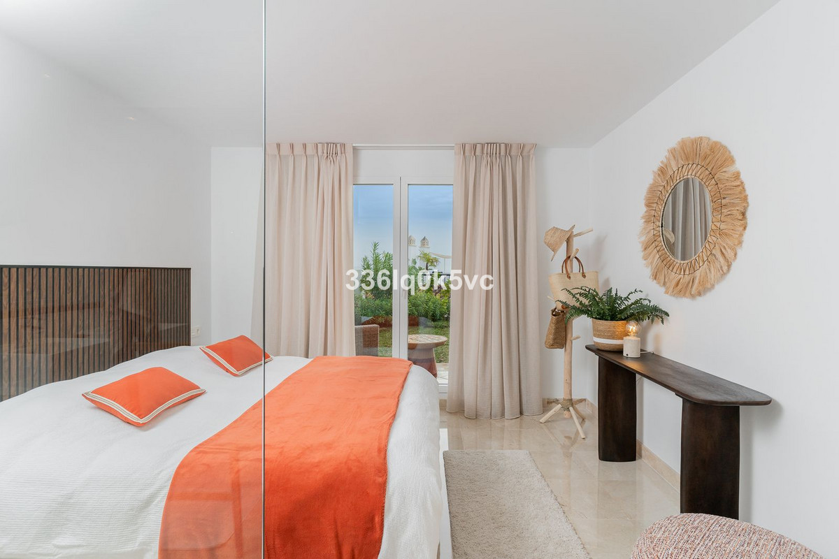 3 Bed Apartment for sale in Benahavís Costa Del Sol, Málaga, Spain