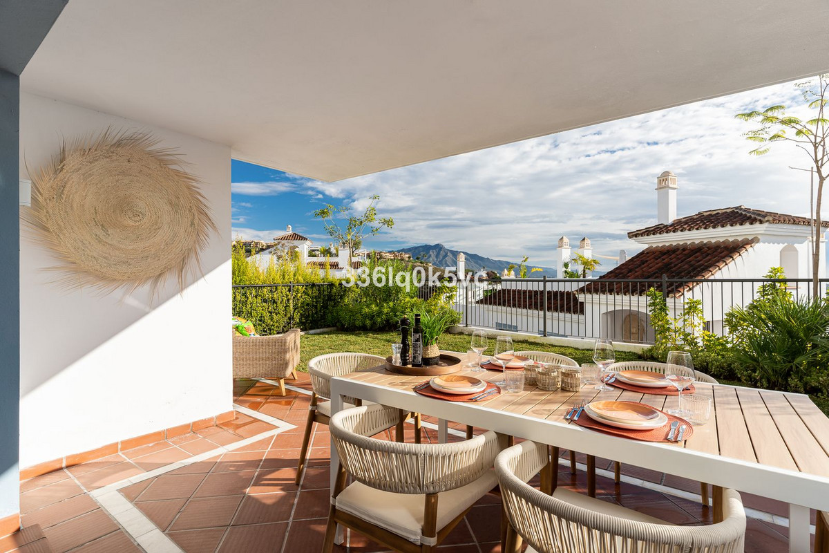 3 Bed Apartment for sale in Benahavís Costa Del Sol, Málaga, Spain