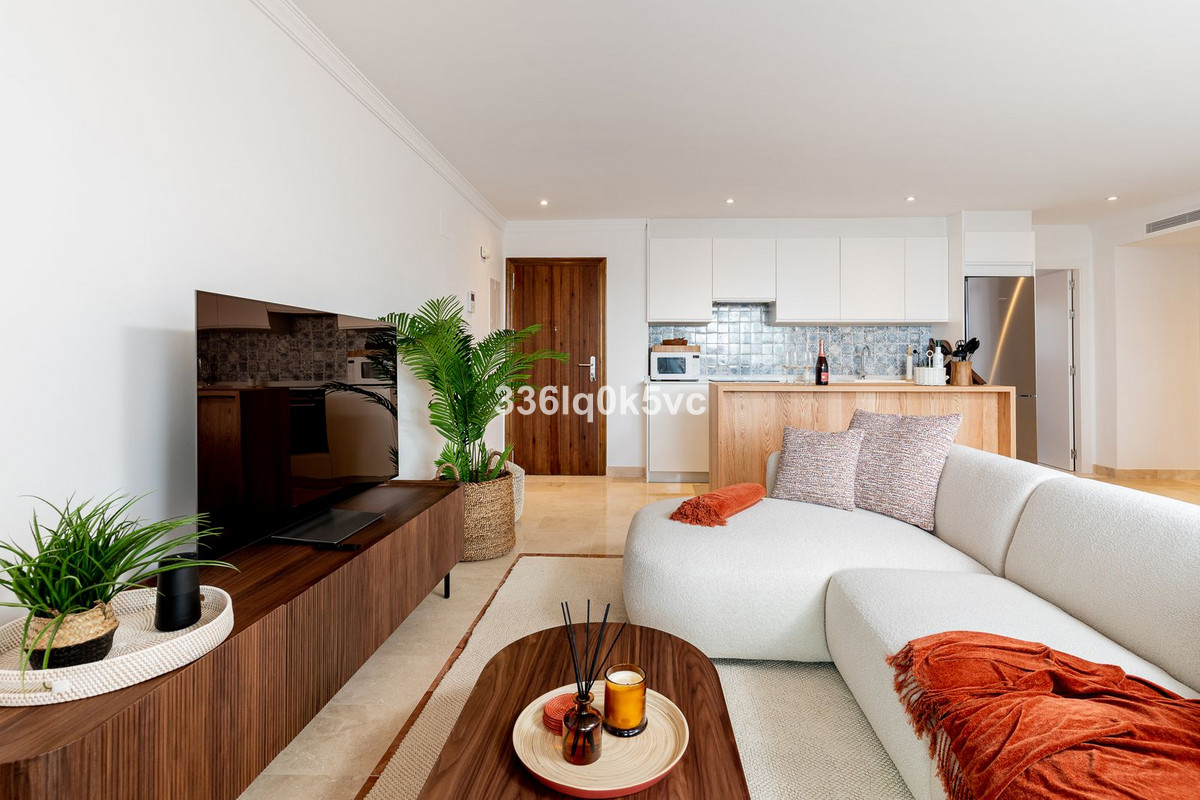 3 Bed Apartment for sale in Benahavís Costa Del Sol, Málaga, Spain