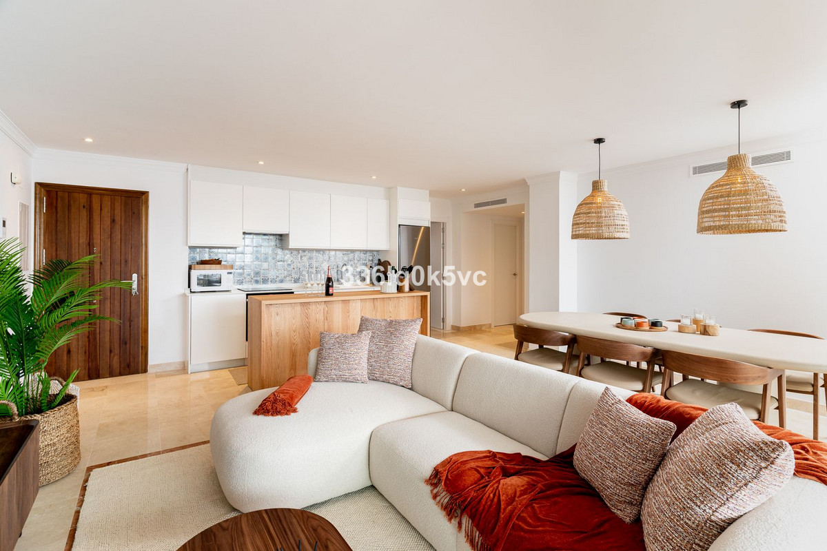 3 Bed Apartment for sale in Benahavís Costa Del Sol, Málaga, Spain