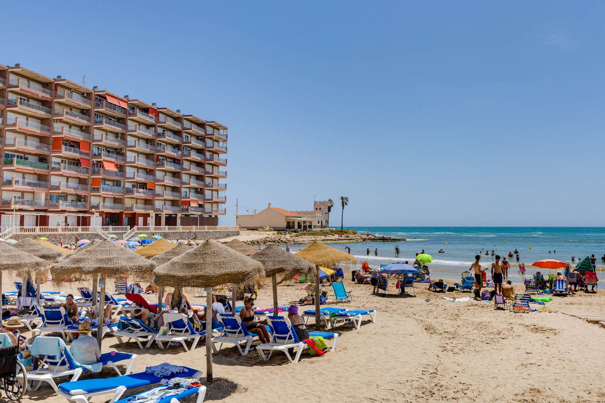 3 Bed Apartment for sale in Torrevieja Costa Blanca, Alicante, Spain