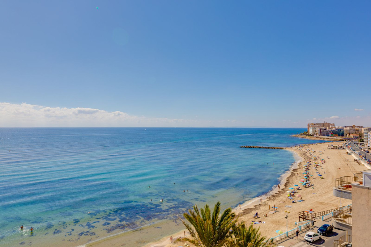 3 Bed Apartment for sale in Torrevieja Costa Blanca, Alicante, Spain