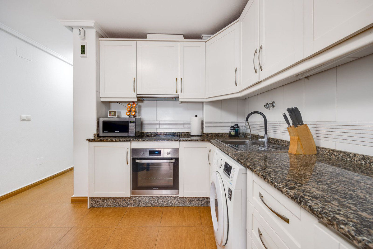 3 Bed Apartment for sale in Torrevieja Costa Blanca, Alicante, Spain