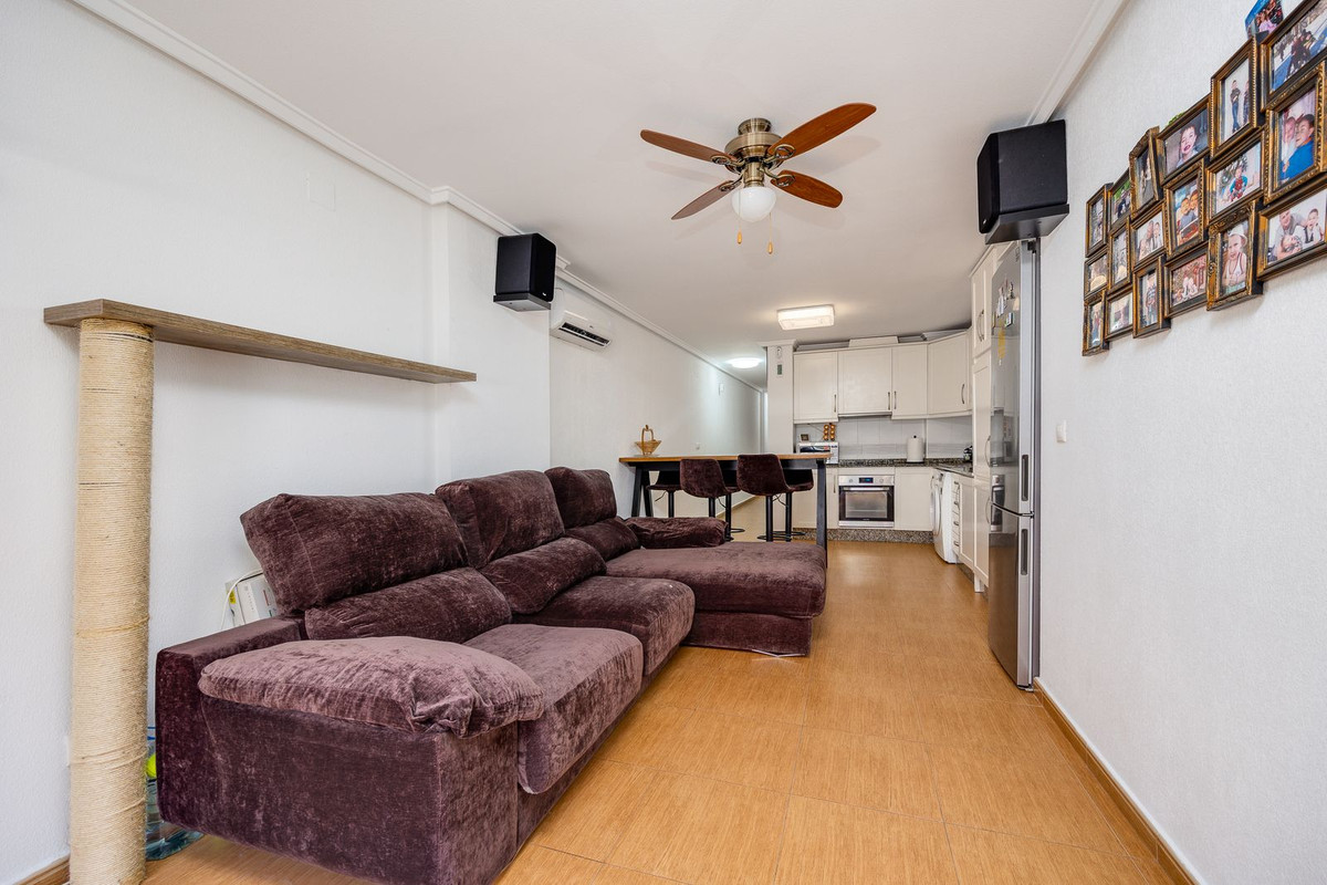 3 Bed Apartment for sale in Torrevieja Costa Blanca, Alicante, Spain