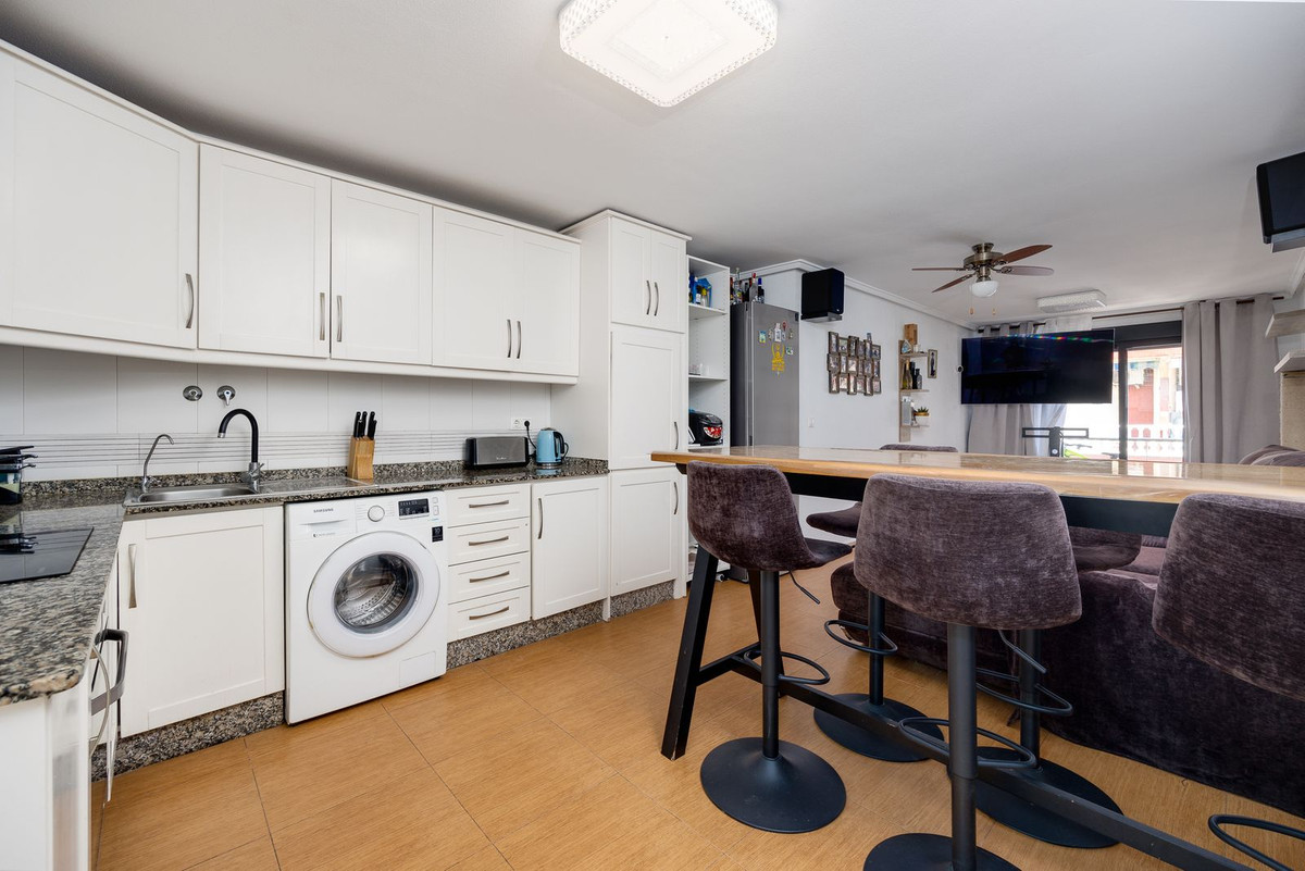 3 Bed Apartment for sale in Torrevieja Costa Blanca, Alicante, Spain