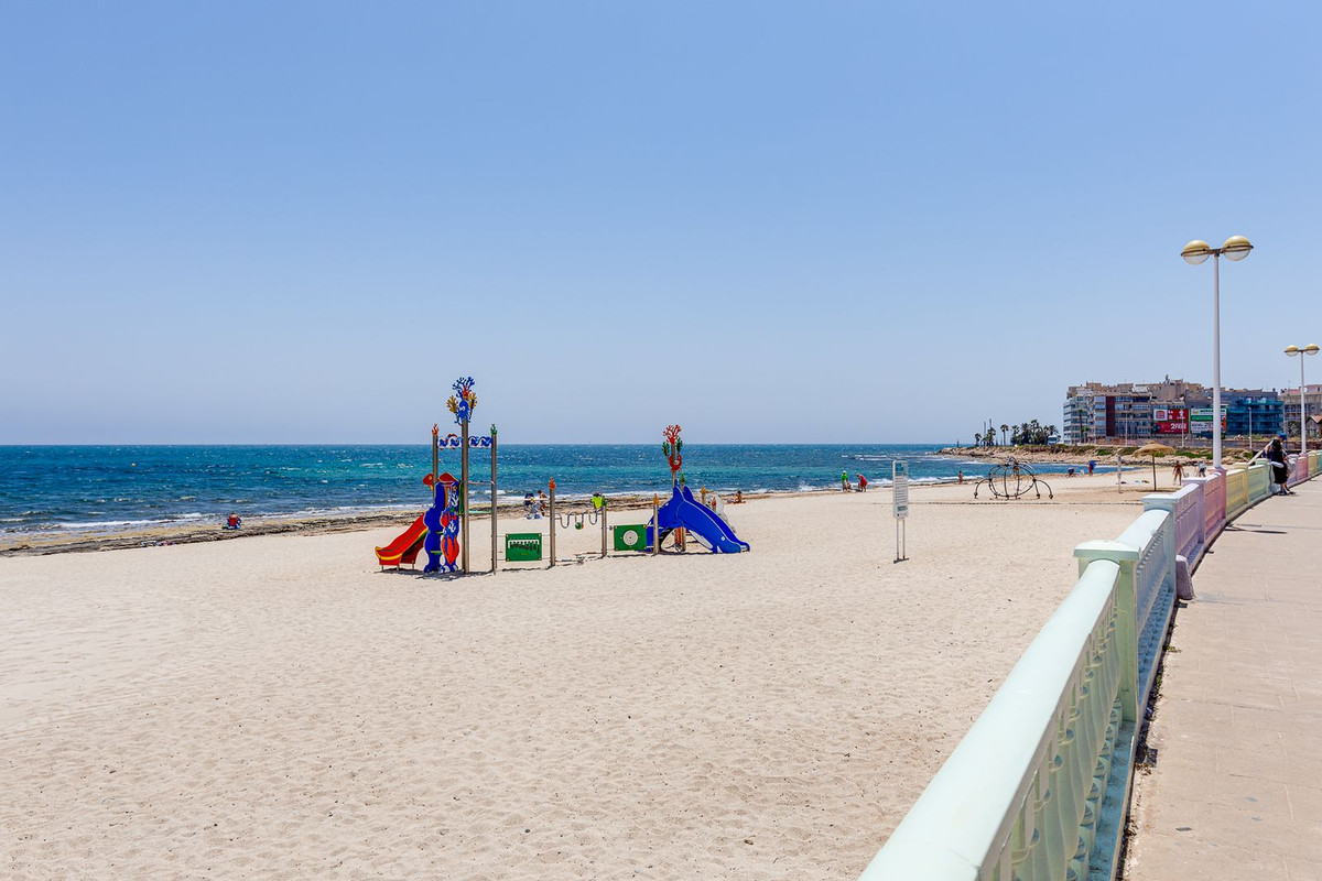 3 Bed Apartment for sale in Torrevieja Costa Blanca, Alicante, Spain