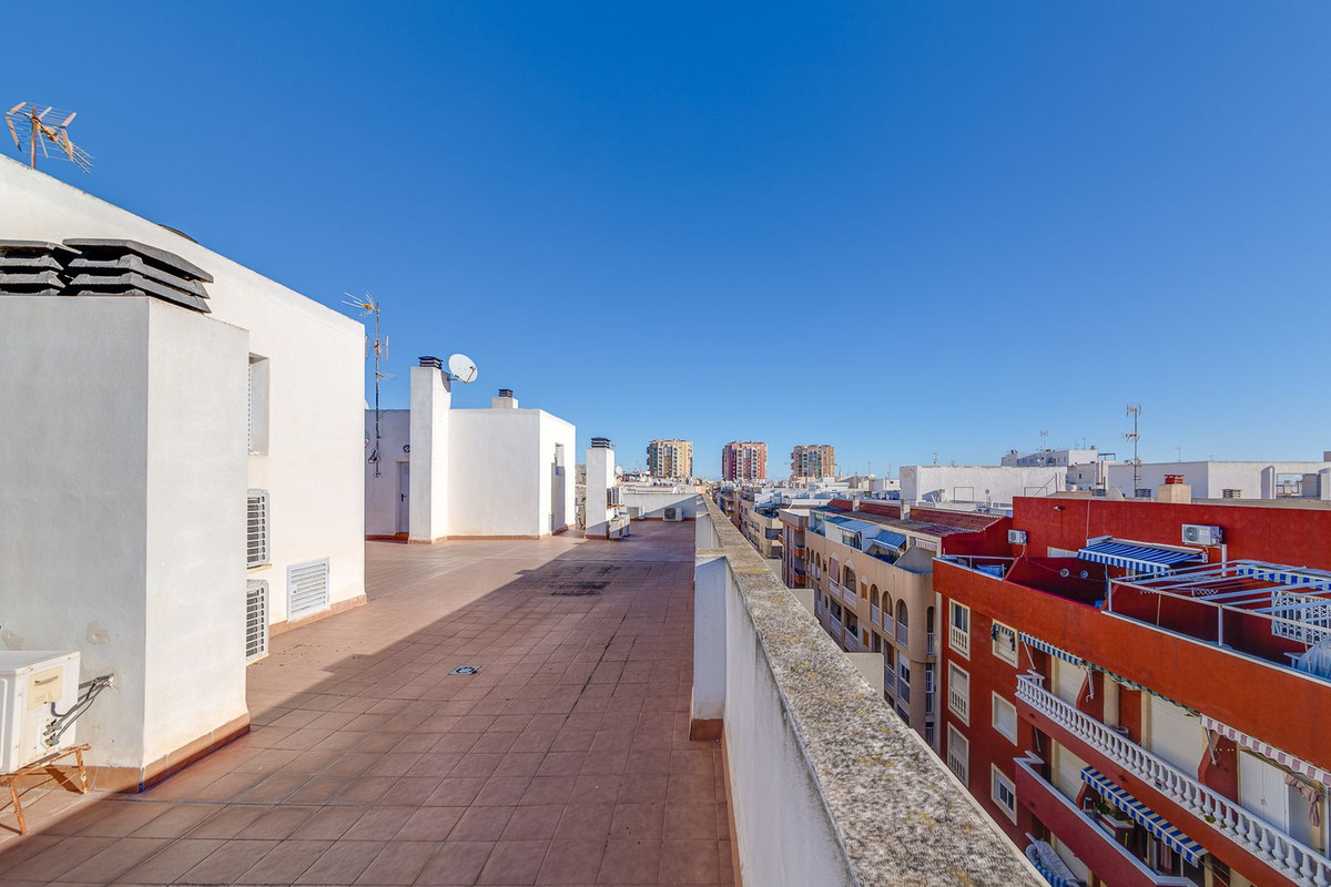 3 Bed Apartment for sale in Torrevieja Costa Blanca, Alicante, Spain