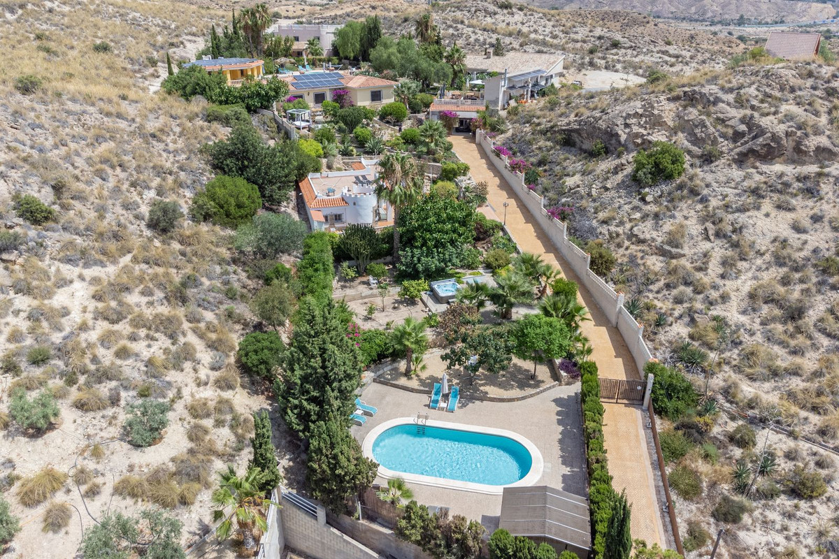 11 Bed Commercial unit for sale in San Vicente Del Raspeig Costa Blanca, Alicante, Spain