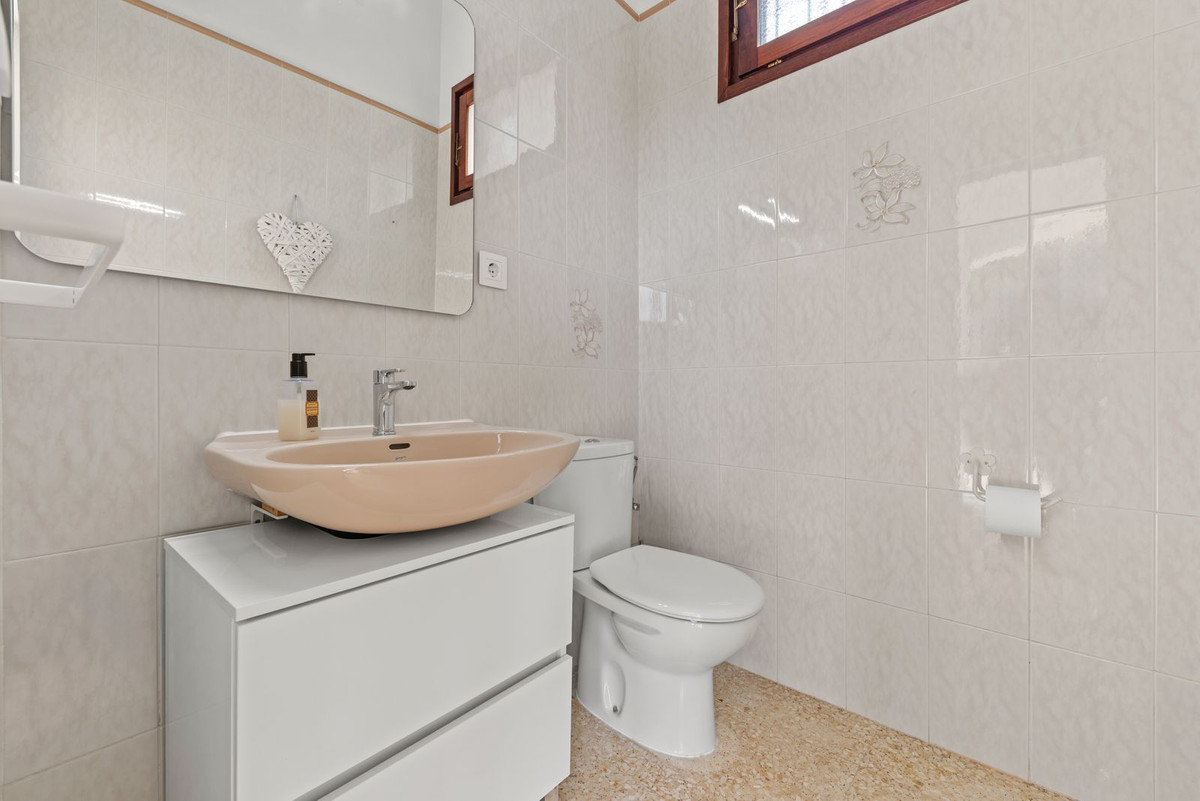 11 Bed Commercial unit for sale in San Vicente Del Raspeig Costa Blanca, Alicante, Spain