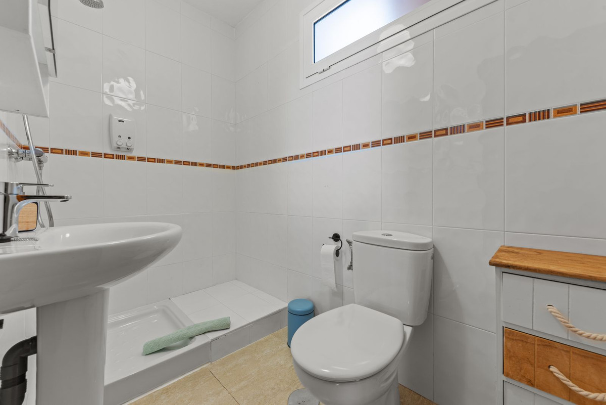 11 Bed Commercial unit for sale in San Vicente Del Raspeig Costa Blanca, Alicante, Spain