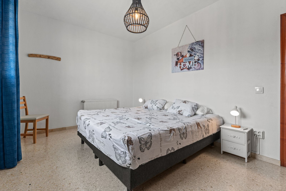 11 Bed Commercial unit for sale in San Vicente Del Raspeig Costa Blanca, Alicante, Spain