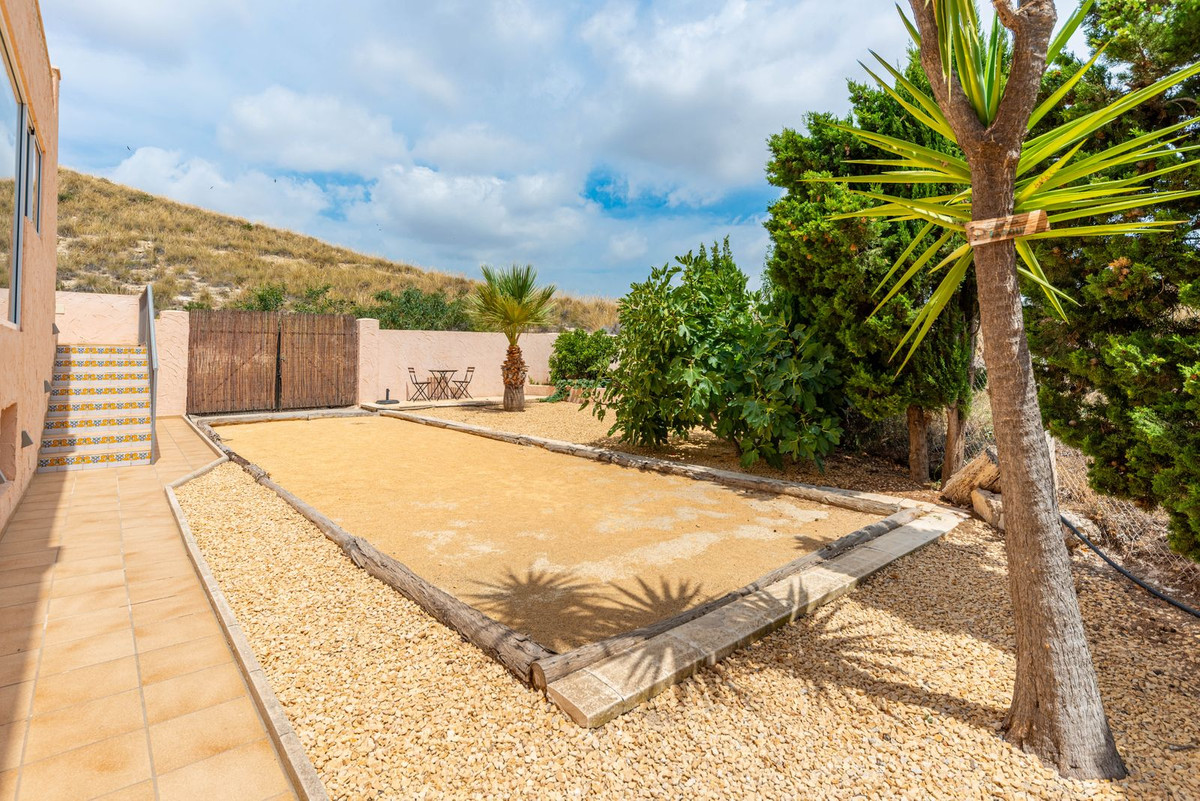 11 Bed Commercial unit for sale in San Vicente Del Raspeig Costa Blanca, Alicante, Spain