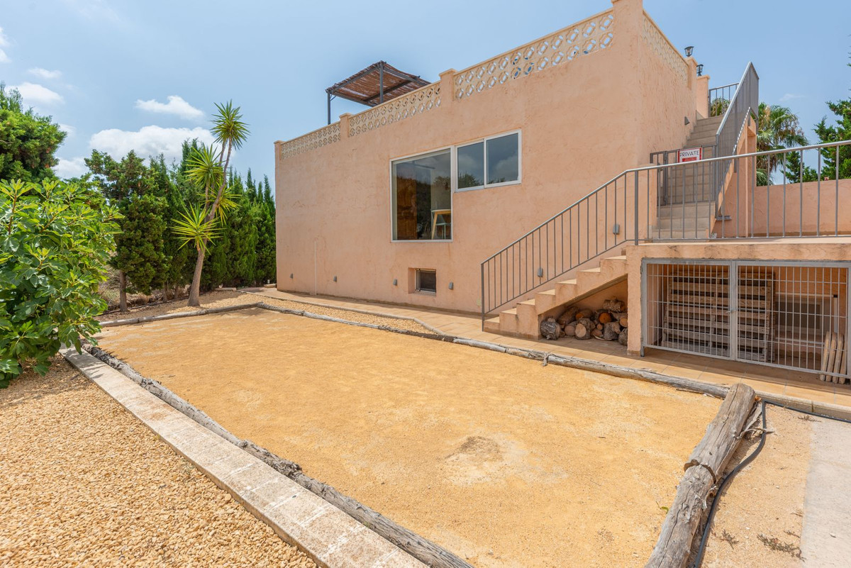 11 Bed Commercial unit for sale in San Vicente Del Raspeig Costa Blanca, Alicante, Spain