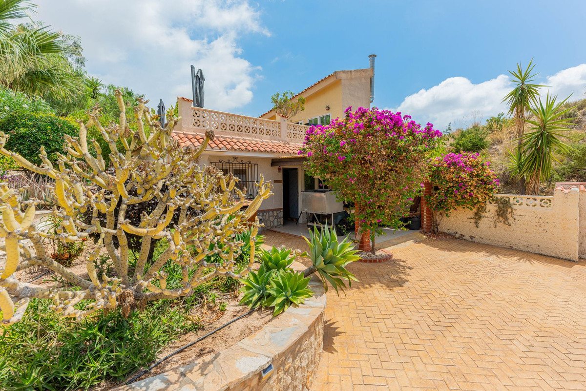 11 Bed Commercial unit for sale in San Vicente Del Raspeig Costa Blanca, Alicante, Spain