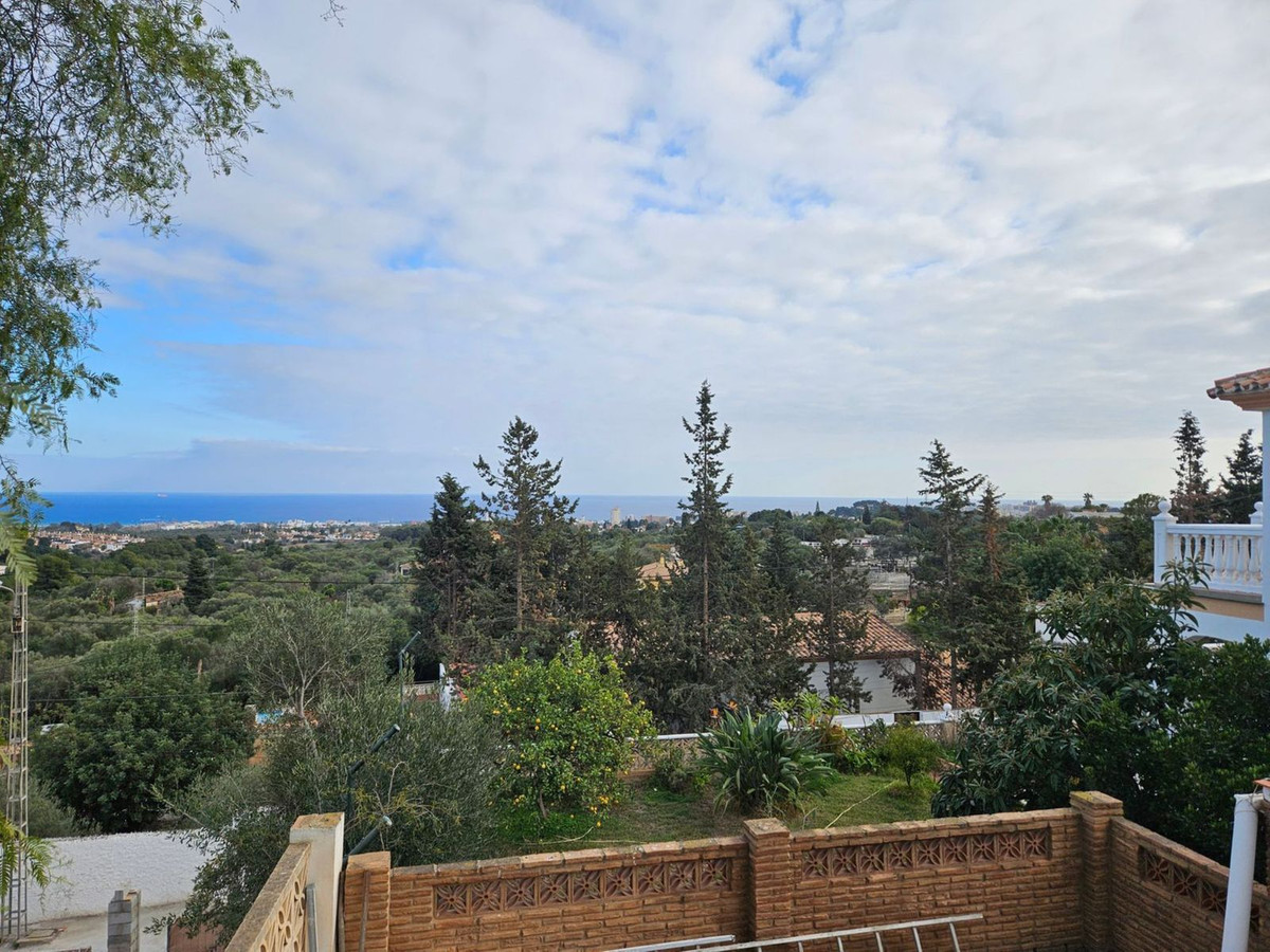 Se vende Villa - Chalet de 3 dormitorios en Málaga Ciudad, Málaga, España