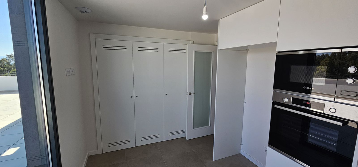 4 Bed Apartment for sale in Torremolinos Costa Del Sol, Málaga, Spain