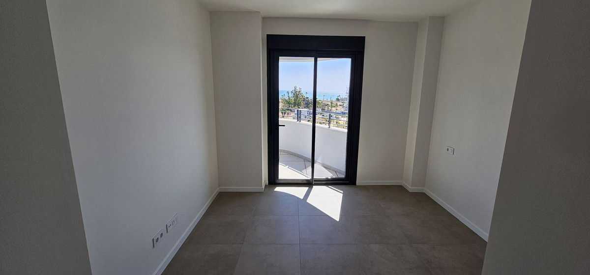 4 Bed Apartment for sale in Torremolinos Costa Del Sol, Málaga, Spain