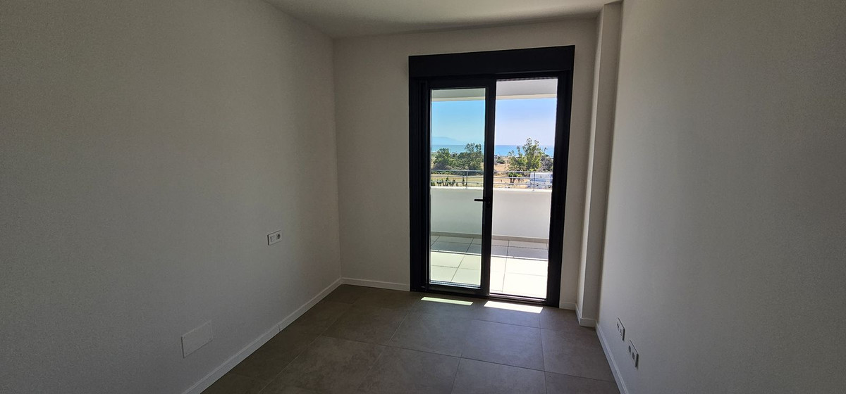 4 Bed Apartment for sale in Torremolinos Costa Del Sol, Málaga, Spain