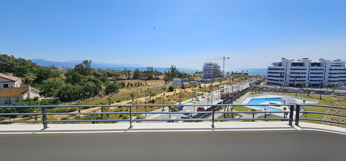 4 Bed Apartment for sale in Torremolinos Costa Del Sol, Málaga, Spain