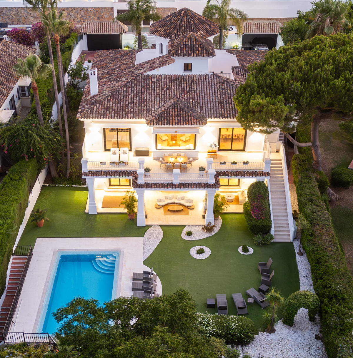 Se vende Villa - Chalet de 7 dormitorios en Costa Del Sol, Málaga, España