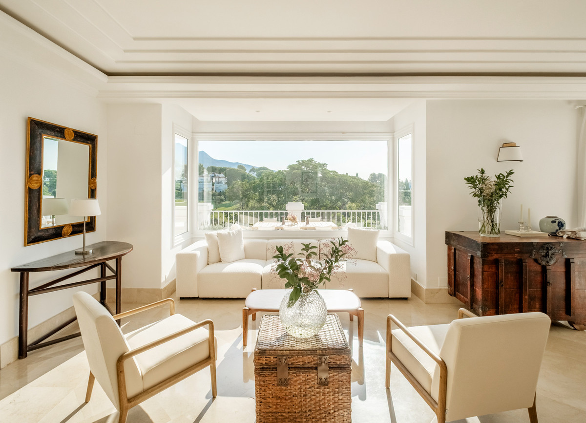 Se vende Villa - Chalet de 7 dormitorios en Costa Del Sol, Málaga, España