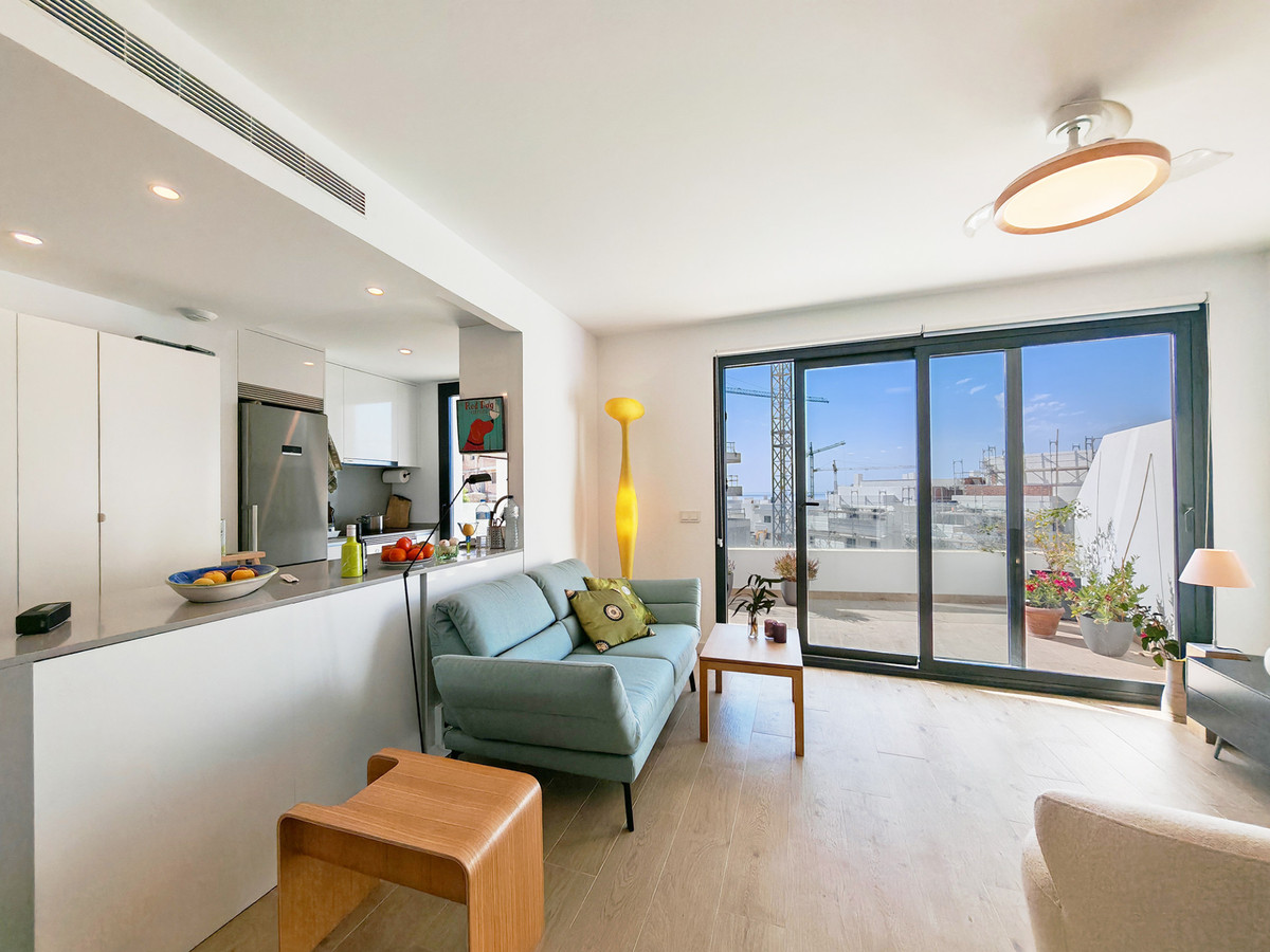Se vende Apartamento Planta Media de 2 dormitorios en Costa Del Sol, Málaga, España