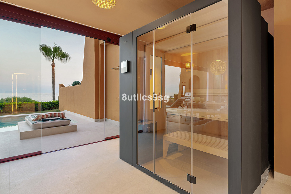 Se vende Apartamento Planta Baja de 4 dormitorios en Costa Del Sol, Málaga, España