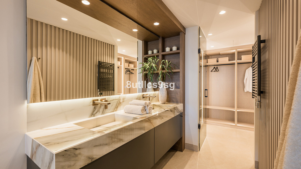 Se vende Apartamento Planta Baja de 4 dormitorios en Costa Del Sol, Málaga, España