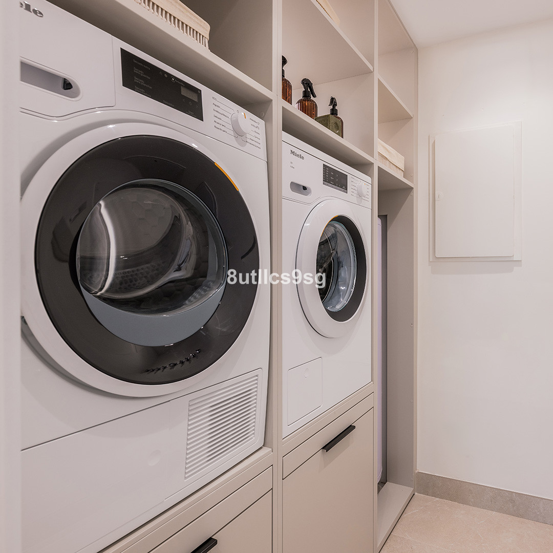 Se vende Apartamento Planta Baja de 4 dormitorios en Costa Del Sol, Málaga, España