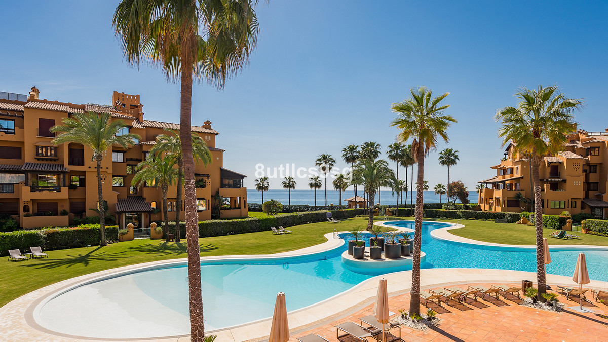 Se vende Apartamento Planta Baja de 4 dormitorios en Costa Del Sol, Málaga, España