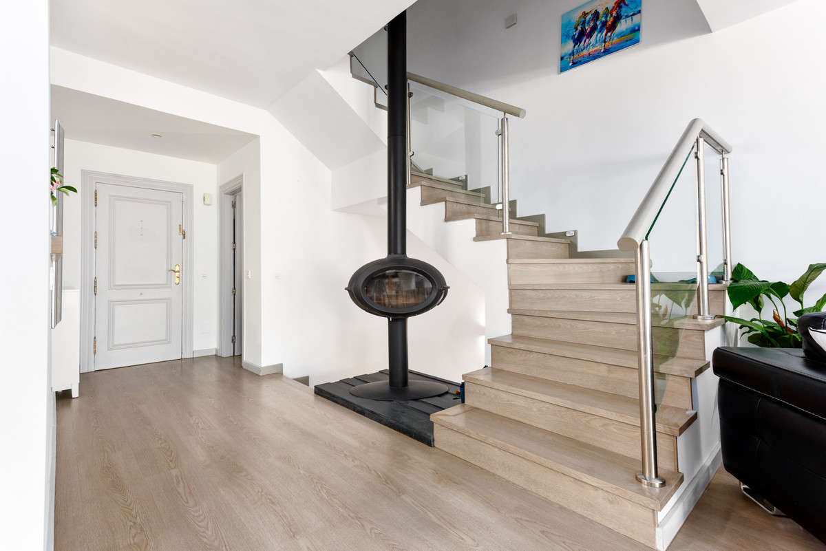 4 Bed Townhouse for sale in La Quinta Costa Del Sol, Málaga, Spain