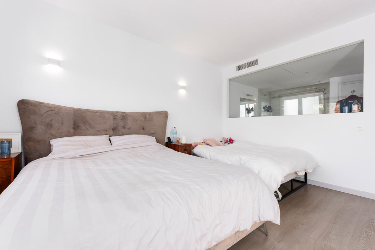 4 Bed Townhouse for sale in La Quinta Costa Del Sol, Málaga, Spain