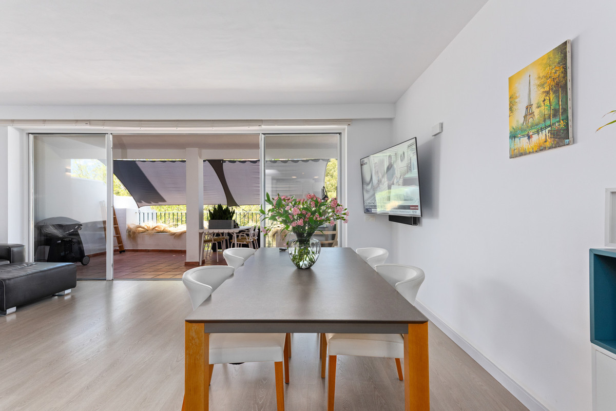4 Bed Townhouse for sale in La Quinta Costa Del Sol, Málaga, Spain