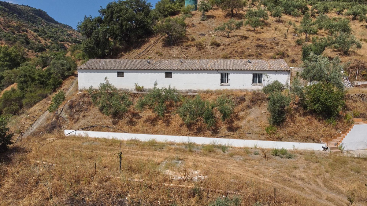 3 Bed Plots for sale in Guaro Costa Del Sol, Málaga, Spain