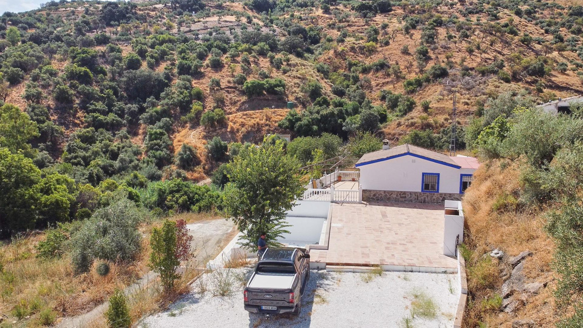 3 Bed Plots for sale in Guaro Costa Del Sol, Málaga, Spain