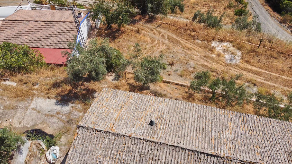 3 Bed Plots for sale in Guaro Costa Del Sol, Málaga, Spain