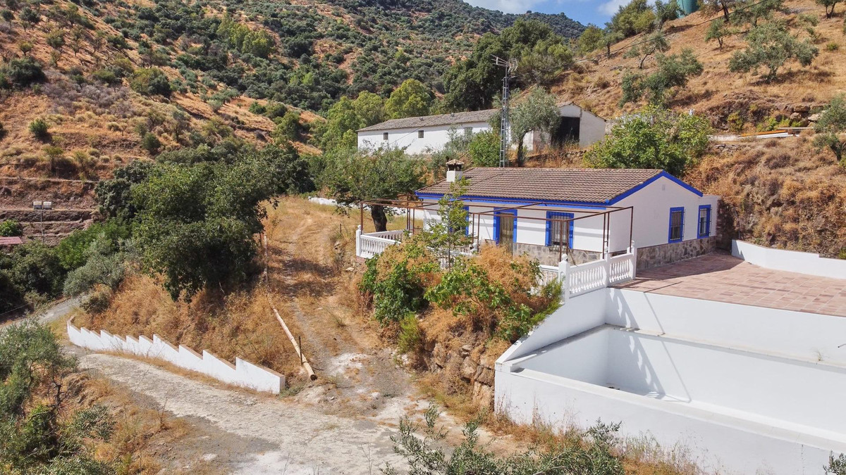 3 Bed Plots for sale in Guaro Costa Del Sol, Málaga, Spain