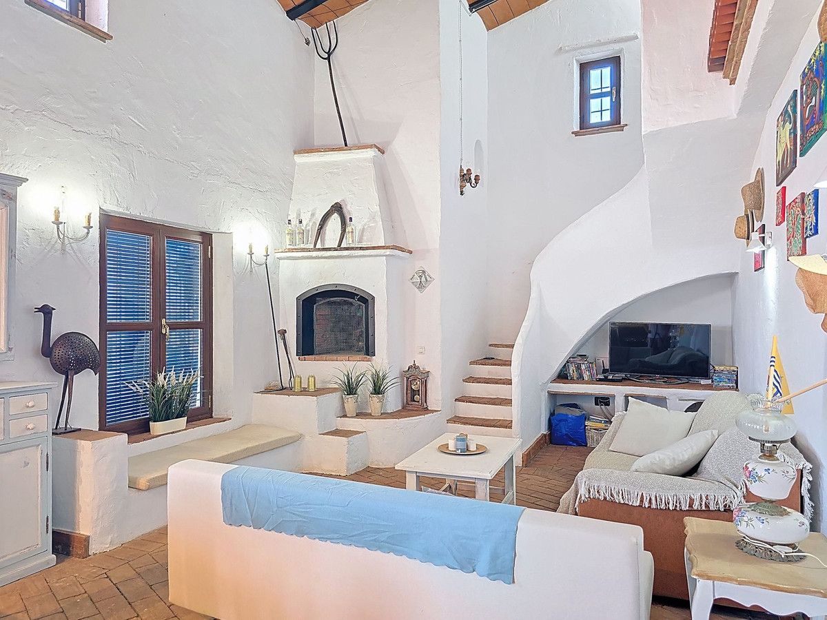Se vende Villa - Chalet de 3 dormitorios en Costa Del Sol East, Málaga, España