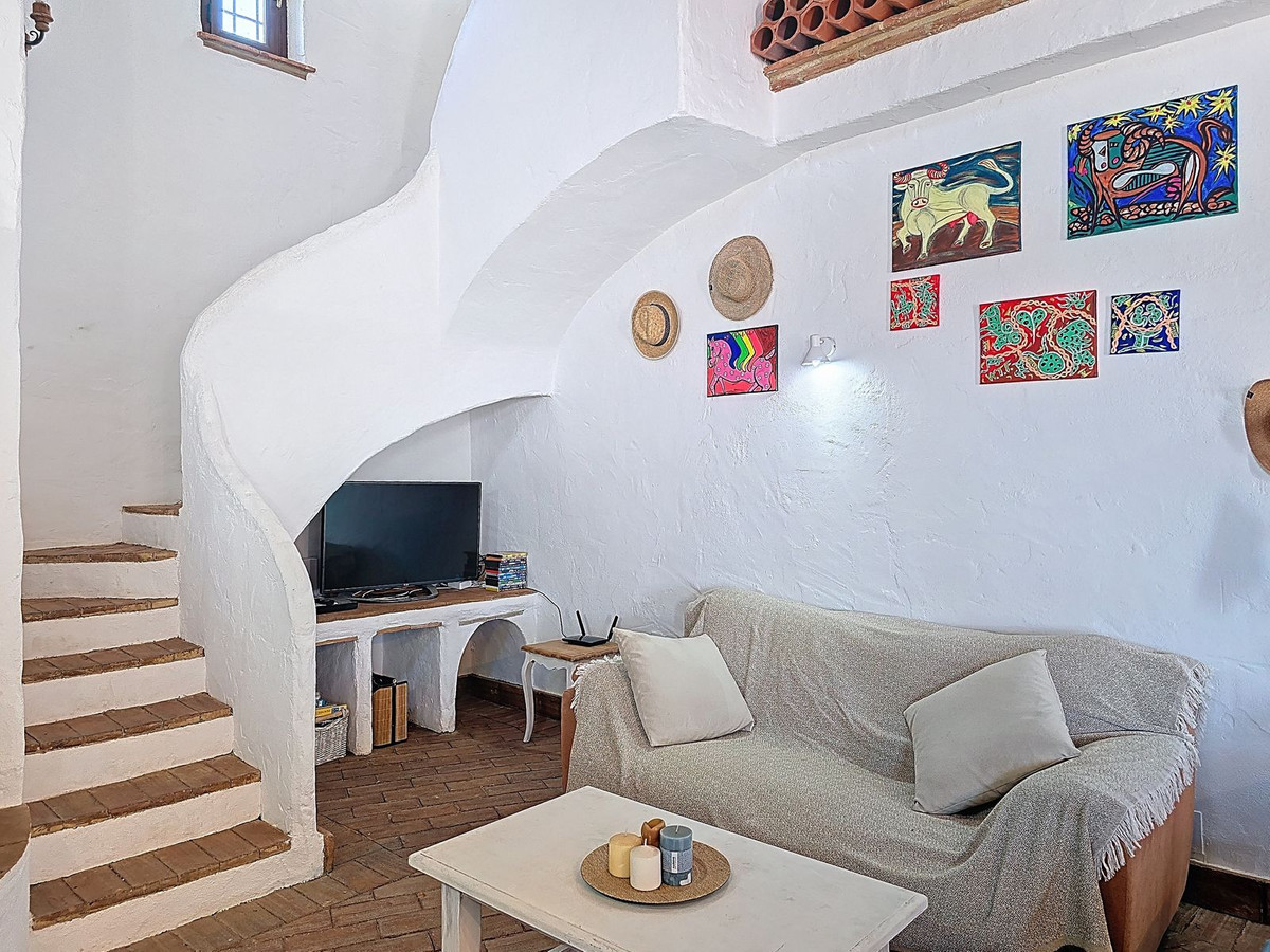 Se vende Villa - Chalet de 3 dormitorios en Costa Del Sol East, Málaga, España