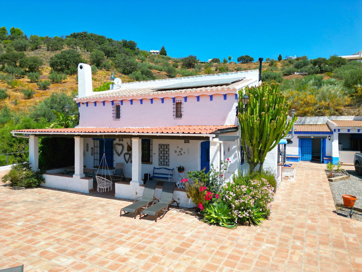 Se vende Villa - Chalet de 3 dormitorios en Costa Del Sol East, Málaga, España