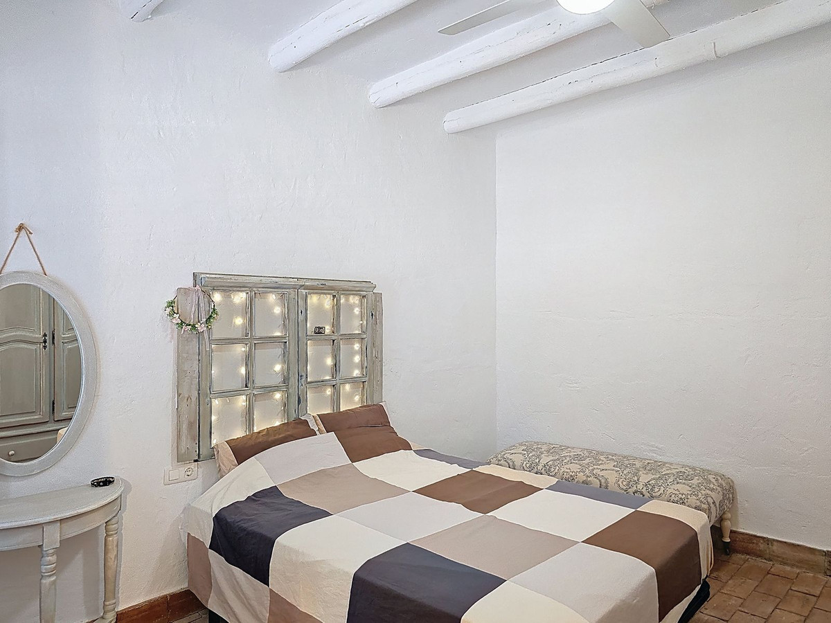 Se vende Villa - Chalet de 3 dormitorios en Costa Del Sol East, Málaga, España