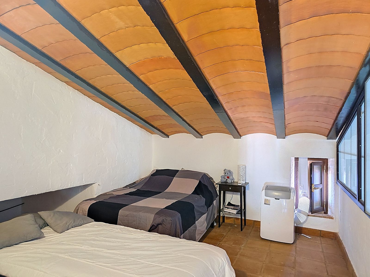 Se vende Villa - Chalet de 3 dormitorios en Costa Del Sol East, Málaga, España