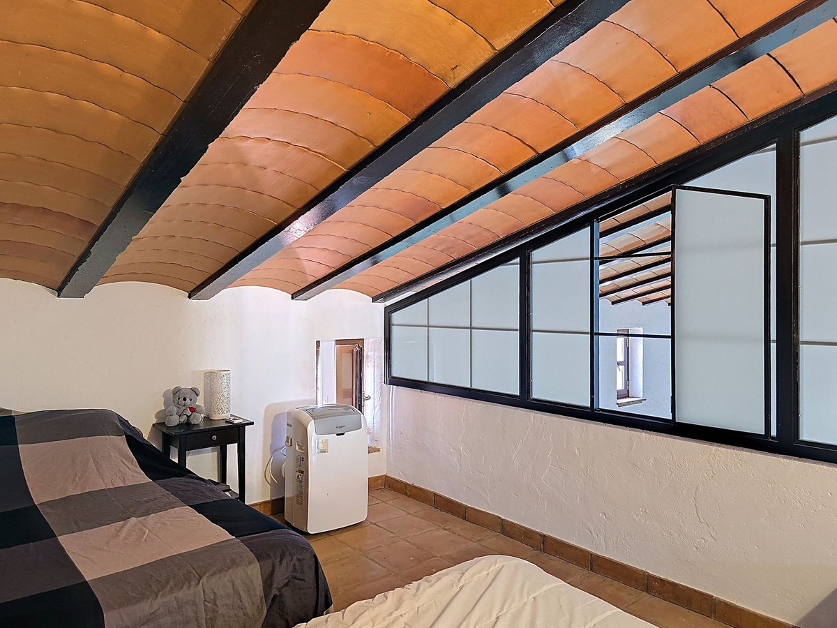 Se vende Villa - Chalet de 3 dormitorios en Costa Del Sol East, Málaga, España