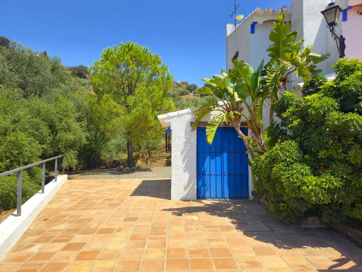 Se vende Villa - Chalet de 3 dormitorios en Costa Del Sol East, Málaga, España