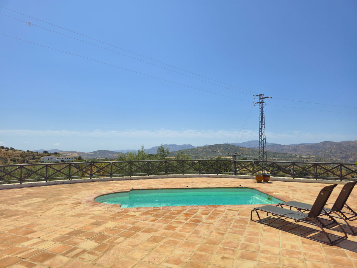 Se vende Villa - Chalet de 3 dormitorios en Costa Del Sol East, Málaga, España