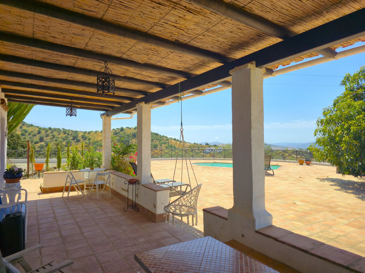 Se vende Villa - Chalet de 3 dormitorios en Costa Del Sol East, Málaga, España