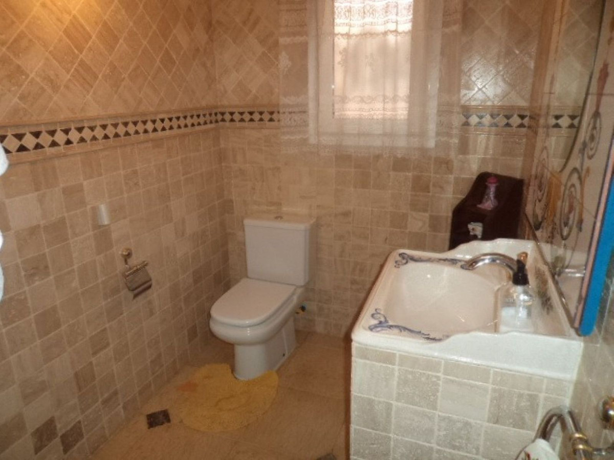4 Bed Townhouse for sale in Puerto De Cabopino Costa Del Sol, Málaga, Spain