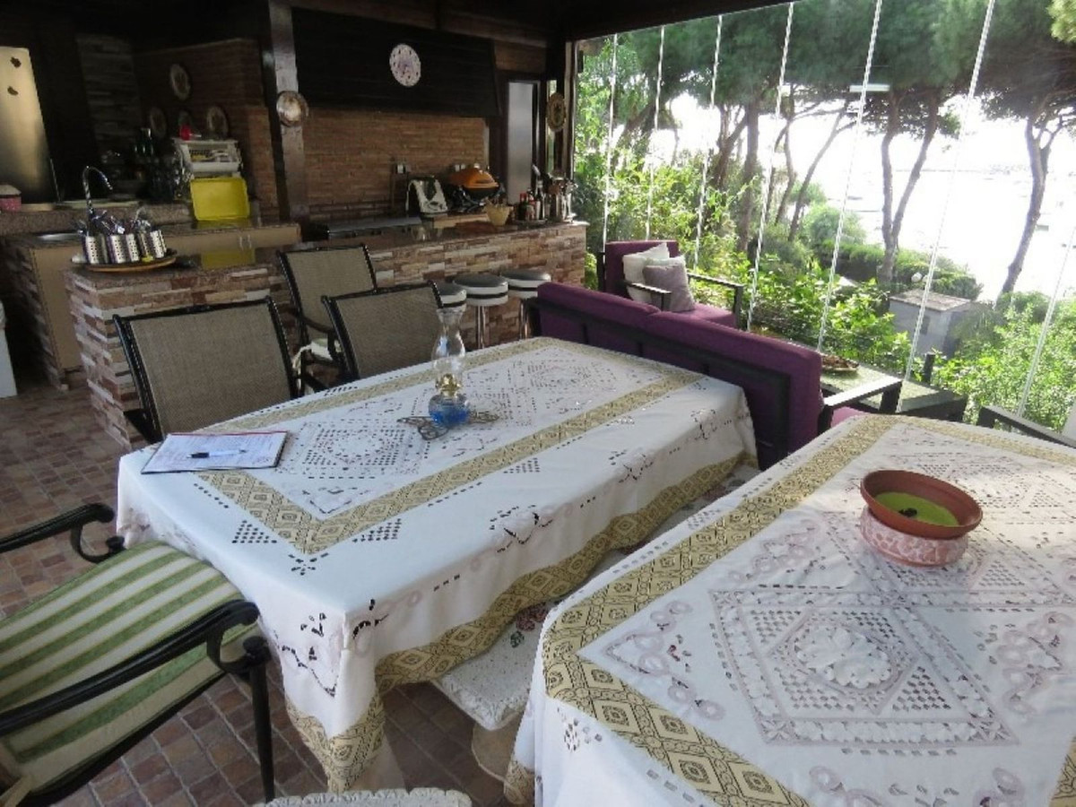 4 Bed Townhouse for sale in Puerto De Cabopino Costa Del Sol, Málaga, Spain