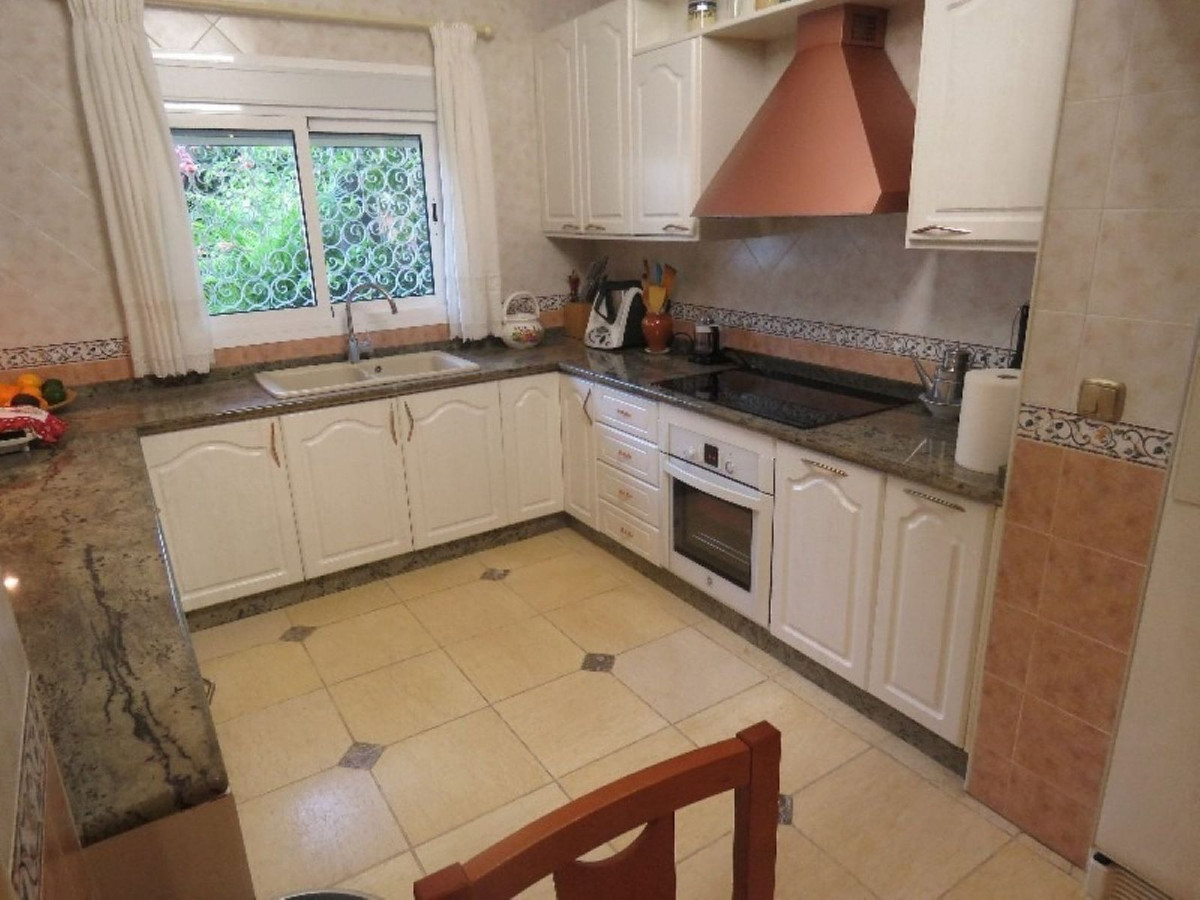 4 Bed Townhouse for sale in Puerto De Cabopino Costa Del Sol, Málaga, Spain