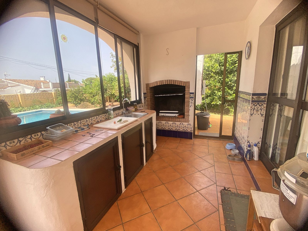 3 Bed Townhouse for sale in Elviria Costa Del Sol, Málaga, Spain
